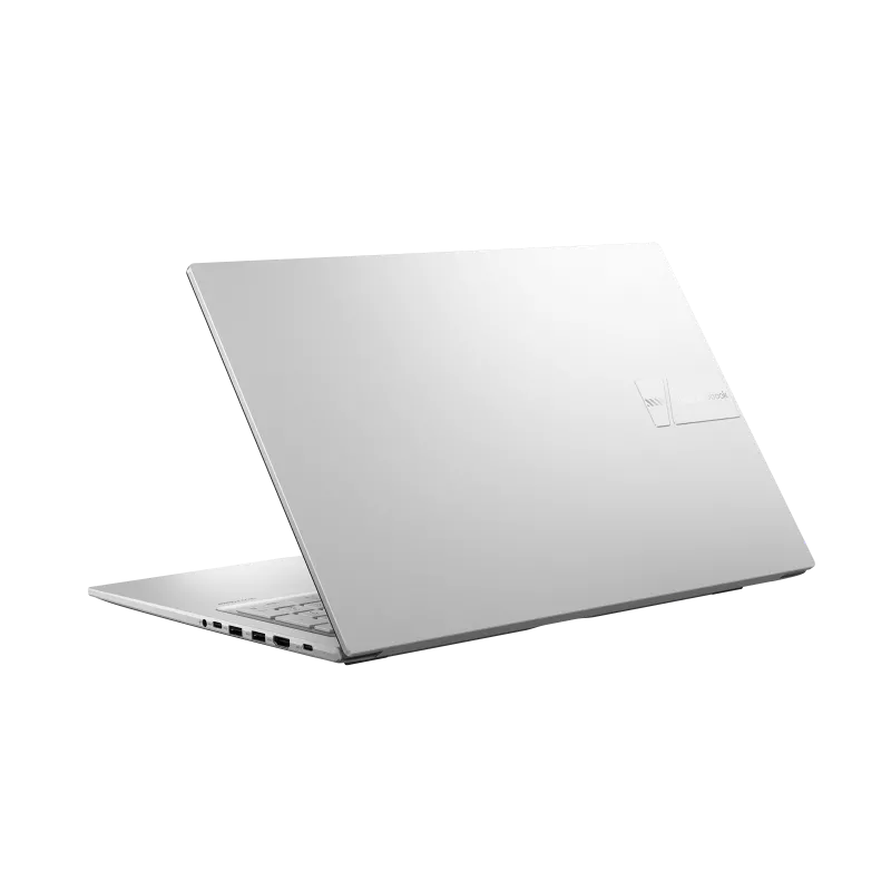 ASUS VivoBook 17 17.3in FHD Laptop Core 5 120U 8GB 512GB SSD W11P 2.1kg Silver