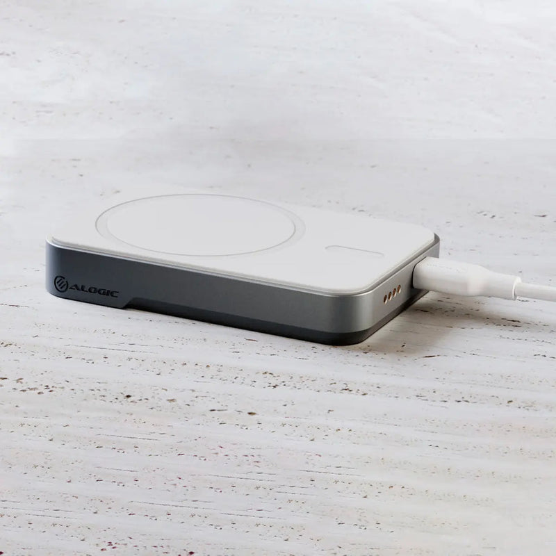 ALOGIC Matrix Universal Magnetic Power Bank 5000mAh White Wireless Charger