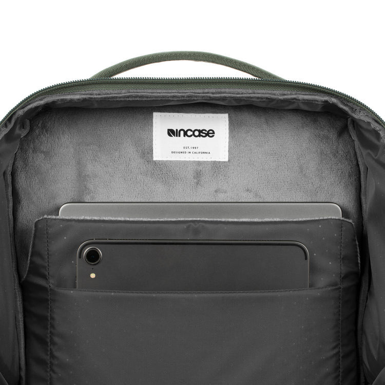 INCASE A.R.C. 16-inch Pack With ReSpun Recycled - GRAY