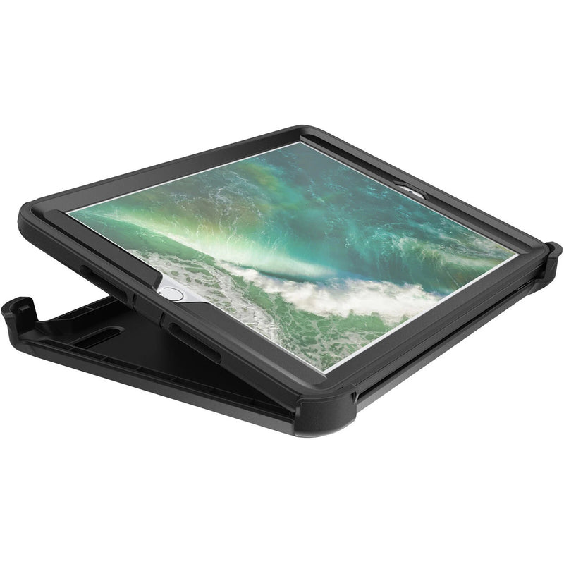 OtterBox Defender Apple iPad (9.7') (6th/5th Gen) Case Black (77-55876)